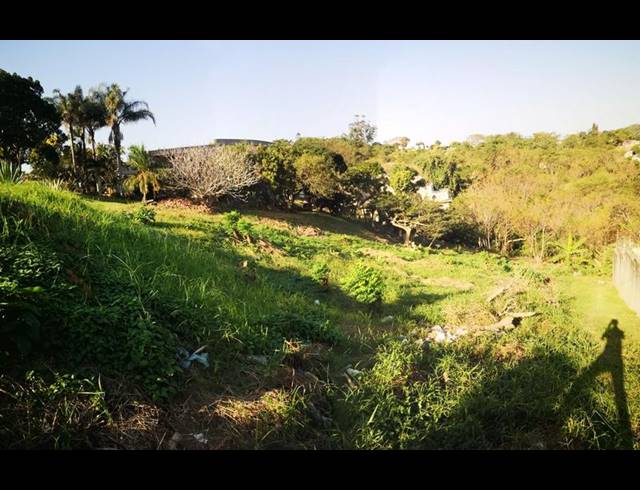 LAND FOR SALE IN CLARE HILLS